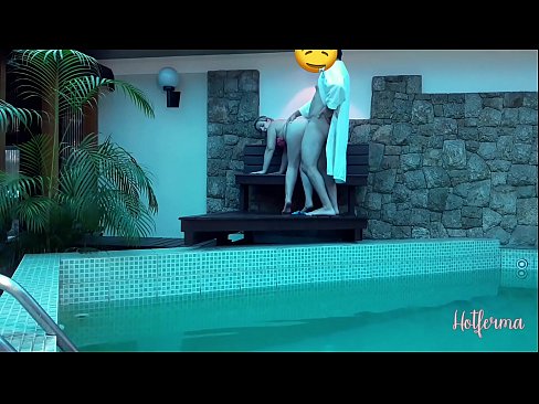 ❤️ Boss invita a cameriera à a piscina, ma ùn pudia resiste à un caldu ️❌ Pornografia dura à co.dreamlandpassionfever.ru ❌️