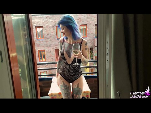 ❤️ Ragazza tremenda chì succhia cù una bocca è cazzo appassionatamente sottu à u celu apertu ️❌ Pornografia dura à co.dreamlandpassionfever.ru ❌️